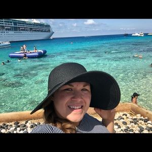 Meet your Posher, Raelenn